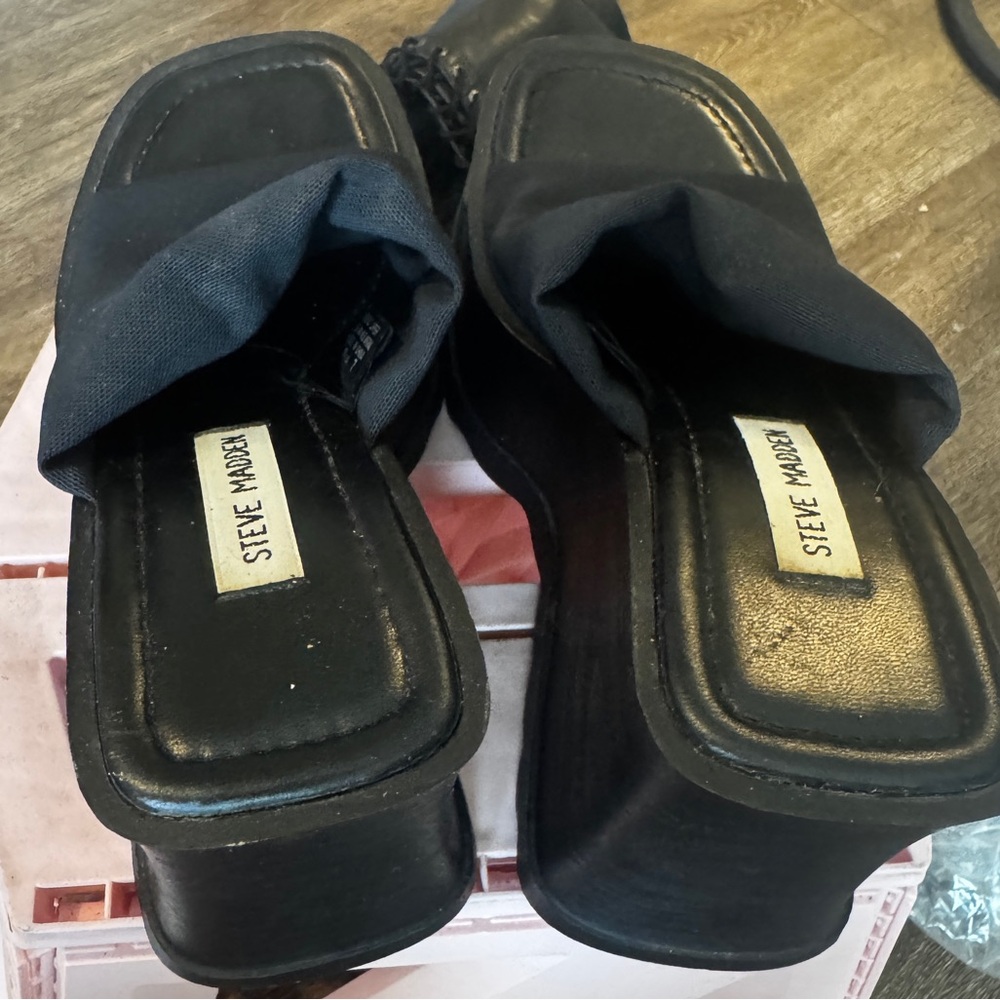 Vintage STEVE MADDEN Women's Platform Wedge Black Sandals Size 7 Chunky Y2K 4” - Picture 4 of 9